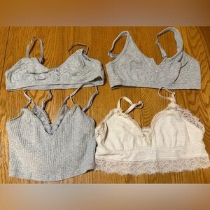 FOUR Aerie Size Medium Bralettes 3
Grey & 1 Cream